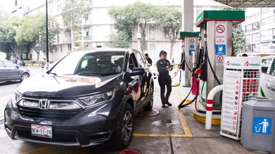 Una estación de servicio de gasolina en la Ciudad de México