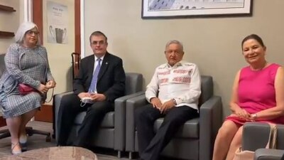 El presidente junto a Marcelo Ebrard, Graciela Márquez y Martha Bárcena