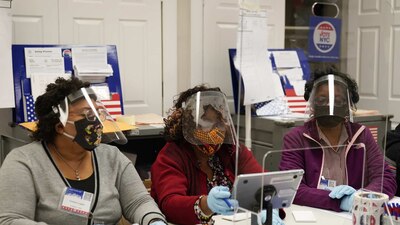 Las urnas empezaron a abrir este martes en la costa este de Estados Unidos