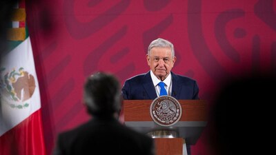 El presidente afirmó que con esta propuesta se buscará proteger a los trabajadores de abusos