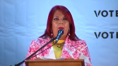 Los cibernautas se burlaron de la aspirante a alcalde y también del moderador del debate.