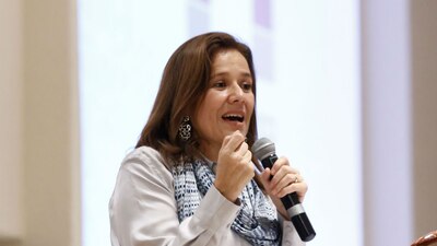 Margarita Zavala dijo que el gobierno mexicano tiene la obligación de ser firme ante el presidente de EU