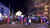 Automovilista arrolla a personas en mercado navideño en Magdeburgo, Alemania