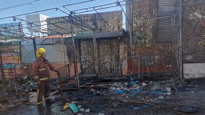 Protección Civil y Bomberos apoyaron con los trabajos de sofocación y enfriamiento