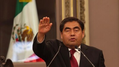 Miguel Barbosa protestó este jueves como gobernador de Puebla