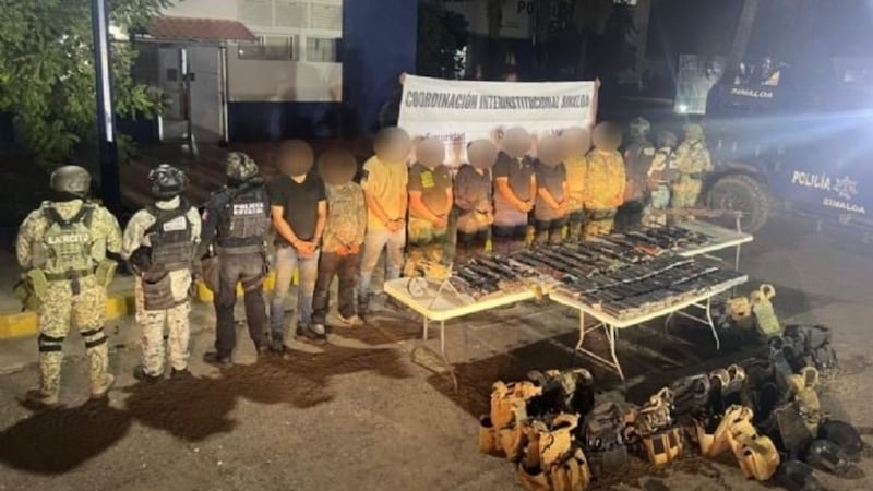 Enfrentamiento deja 5 muertos y 9 detenidos en Culiacán