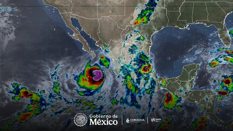‘Rachel’ se intensifica a Huracán Categoría 2; prevén lluvias en 4 estados y aumento de oleaje