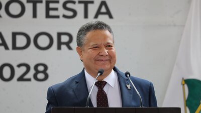 El gobernador, Julio Menchaca, le preguntará a la ciudadanía si quieren que se mantenga en el gobierno