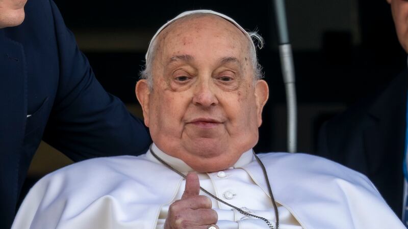 Tratamiento del Papa Francisco pudo dañar sus órganos, informan médicos