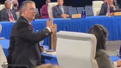 también lamentó que se siga manteniendo un bloqueo entre países del continente