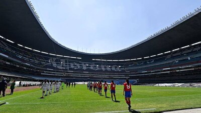 A partir del miércoles 12, los estadios de futbol puede recibir aficionados