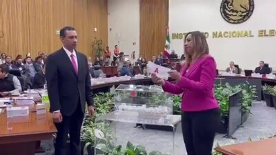 La letra A salió en el sorteo del INE