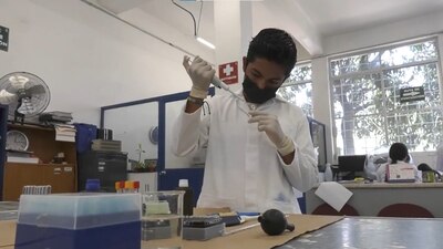 Será considerado como uno de los graduados más jóvenes de la UdeG