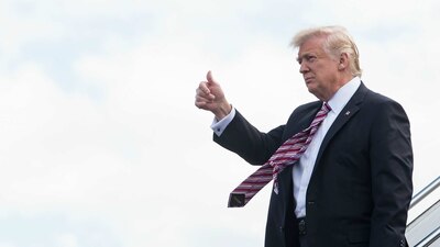 Los primeros días de trabajo de Trump han logrado que los norteamericanos lo tomen en serio