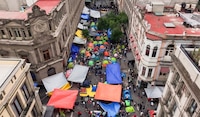 Muere integrante de la CNTE dentro del plantón instalado en el Centro Histórico de CDMX