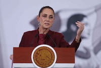 ¿Qué provocó el colapso en aduanas? Sheinbaum explica freno en operaciones de comercio exterior