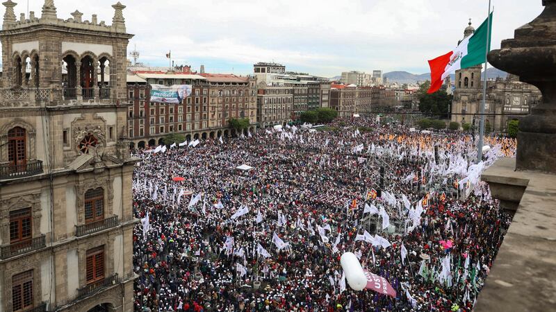 Evento de Sheinbaum por sus 100 días de gobierno, reúne a 350 mil personas