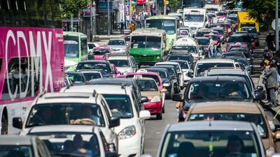 El tráfico es un dolor de cabeza recurrente para millones de mexicanos
