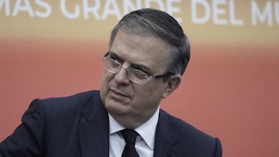 Ebrard afirma que es una petición válida que la dirigencia debe tomar en cuenta