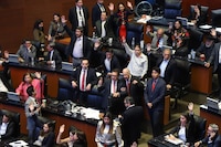 ‘Plan B’ pasa sin revocación de mandato: Cámara de Diputados recibe la minuta