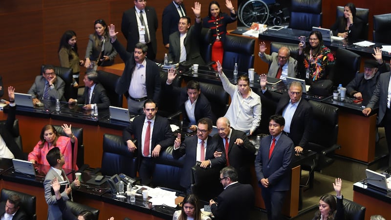 ‘Plan B’ pasa sin revocación de mandato: Cámara de Diputados recibe la minuta