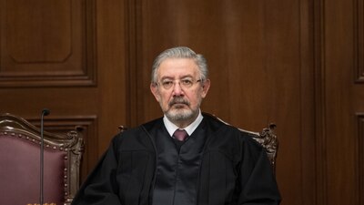 El ministro está en el ojo del huracán por su proyecto de resolución sobre juicio a expresidentes