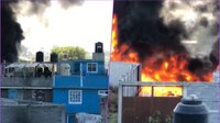VIDEO: Reportan incendio en Ecatepec; fabrica de colchones sería la afectada