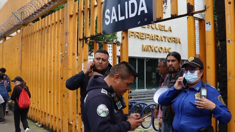 Ante problemas de inseguridad, suspenden clases en la Prepa 8 de la UNAM