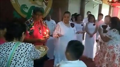 Nydia Naranjo Cobián (centro), alcaldesa de Cunduacán, Tabasco, durante su toma de protesta
