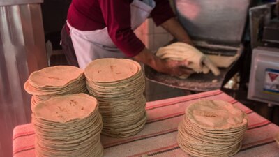 El Gobierno federal asegura que el precio de la tortilla no debe subir más allá de la inflación
