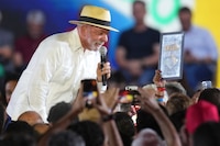 Lula da Silva va por su séptima candidatura pese a presiones del extranjero