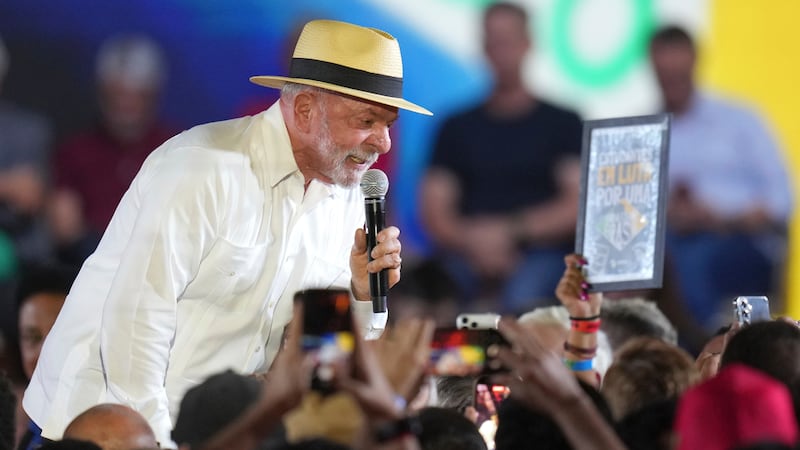 Lula da Silva va por su séptima candidatura pese a presiones del extranjero
