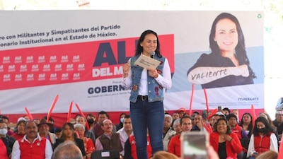 La precandidata llamó a defender el Estado de México con un "ejército de valientes"