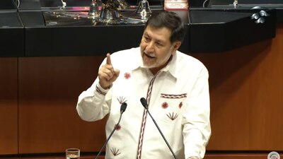 Noroña aprovechó su intervención para arremeter contra Norma Piña, a quien acusó de actuar "en una actitud golpista"