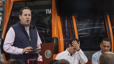 Eruviel Ávila, del PRI, inició su gobierno en el 2011