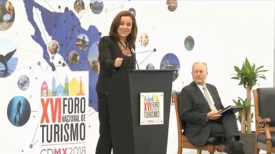 Margarita Zavala dijo que quiere impulsar la construcción de varios aeropuertos en México