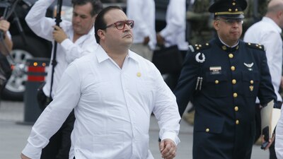 El veracruzano buscaría gobernar los últimos 15 días de su sexenio