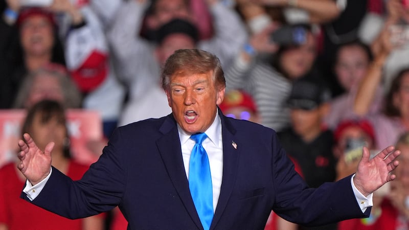 ¿“Pequeño sacrificio”? Trump desata polémica al sugerir que Irán ataque San Diego o Los Ángeles