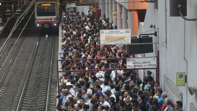 Usuarios del STC reportan trayectos lentos y demoras en el arribo de trenes