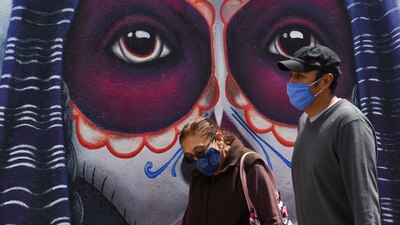 Los casos confirmados ascendieron a 834 mil 910