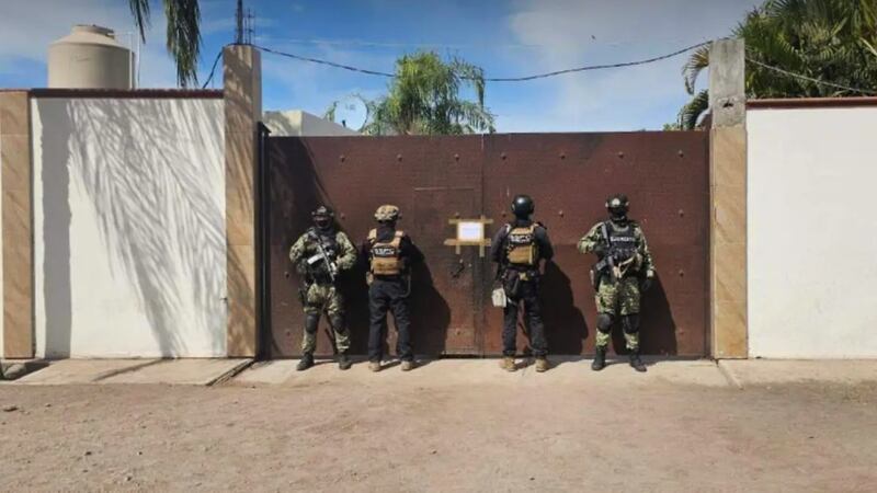 Detienen a 3 mujeres durante 4 cateos realizados en Culiacán