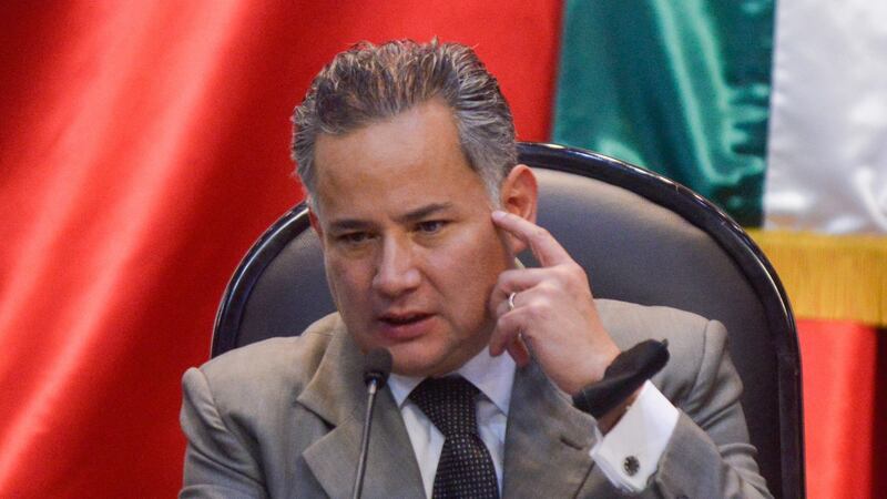 Santiago Nieto revela que presentó 10 denuncias por huachicol fiscal durante su gestión en la UIF