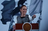 Ve Sheinbaum a Corredor Transístmico como “alternativa” al Canal de Panamá