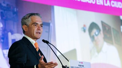 El jefe de Gobierno dijo que con ese dinero se construiría infraestructura