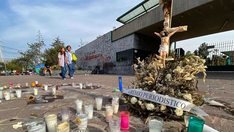 Tunden a Cultura CDMX por mensaje insensible para promocionar taller de fotografía en conciertos