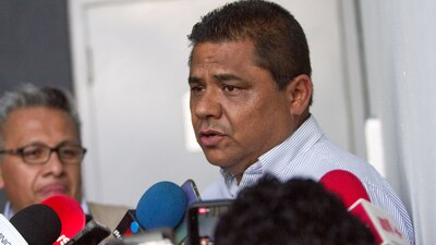 Afirmó que se siente más tranquilo, pues AMLO le garantizó resolver la situación
