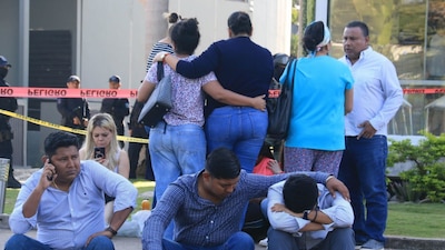 Hombres armados irrumpieron en el club nocturno DBar y abrieron fuego contra los asistentes