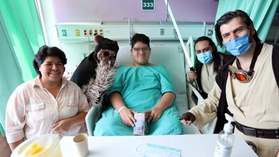 Con el objetivo de brindar una terapia lúdica a los menores del área de oncología