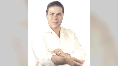 Desde el inició de su carrera política, Faustino Javier Estrada ha militado en el PVEM