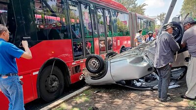 El incidente ocurrió en Martín Carrera y Hospital General La Villa, porque el auto dio una vuelta prohibida